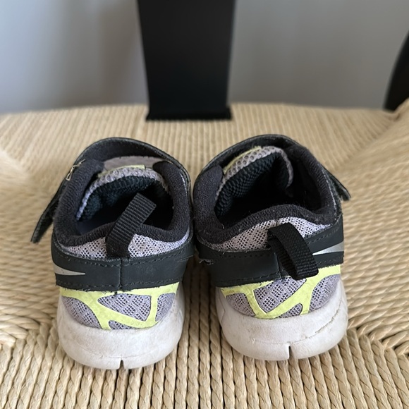 Nike Toddler Free Run 2 - Picture 4 of 5